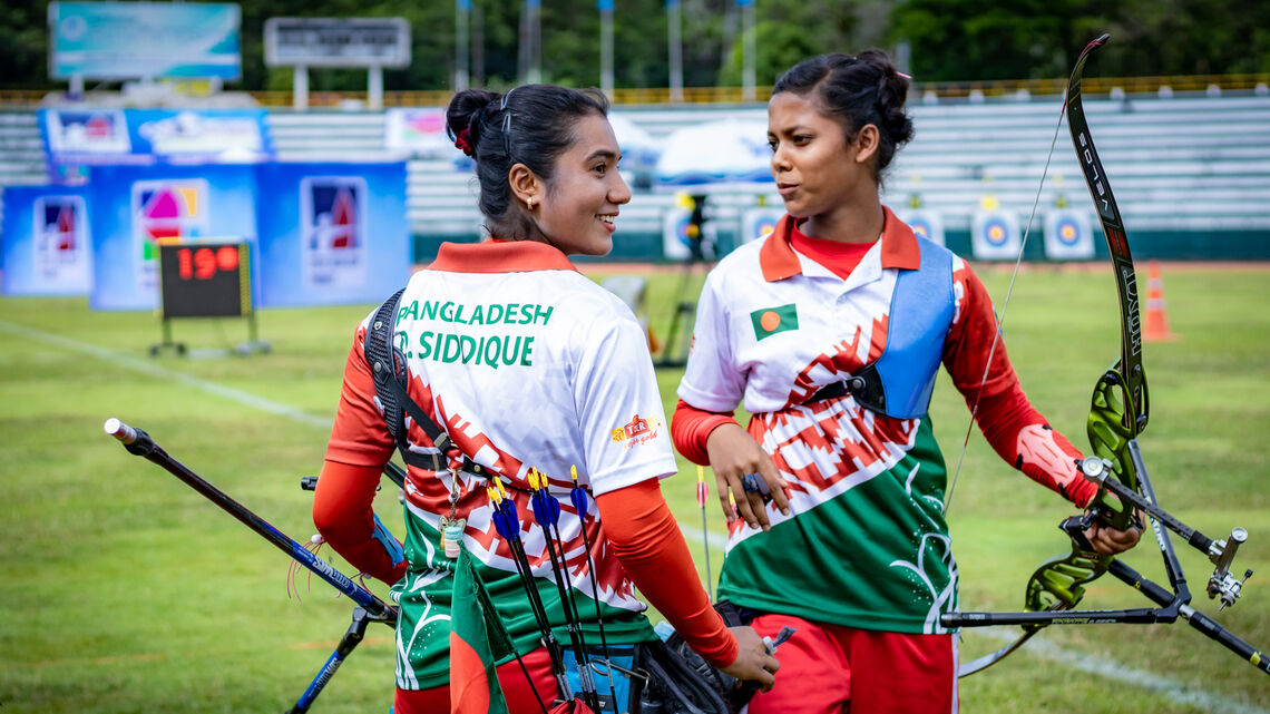 Diya Siddique and Nasrin Akter in action at the first leg of the 2022 Asia Cup
