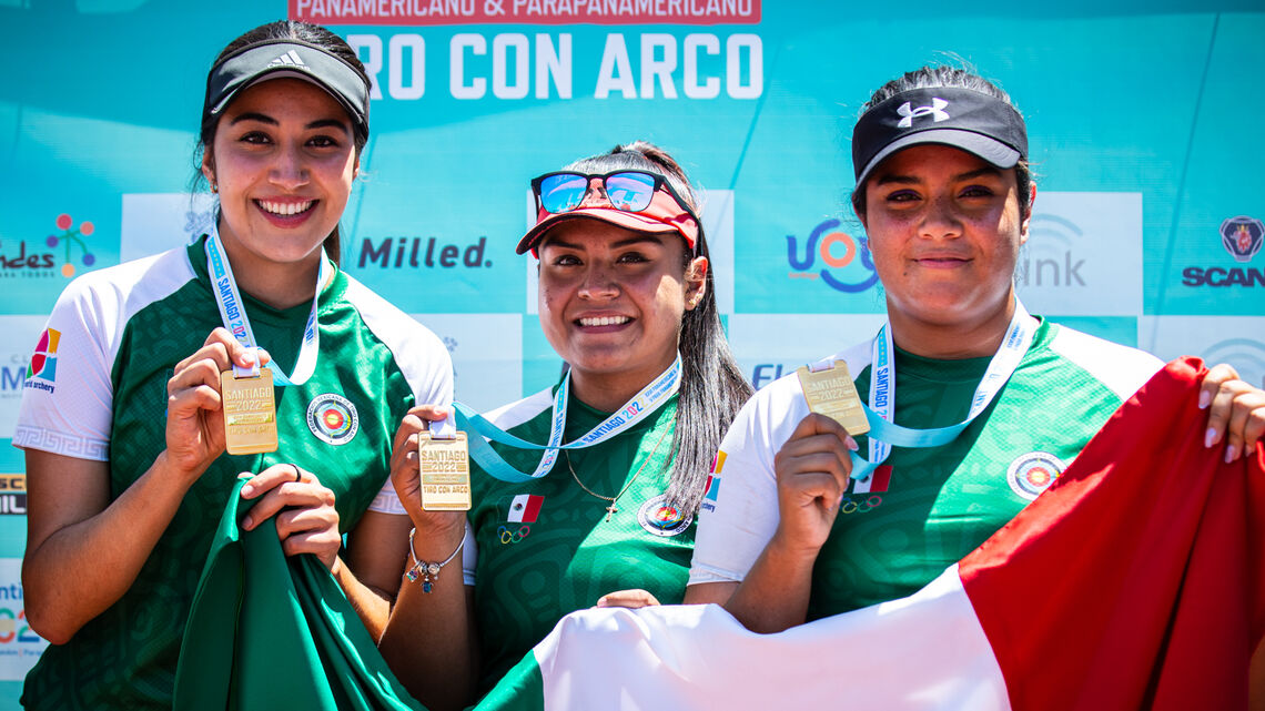 Mexico celebrate their gold medal