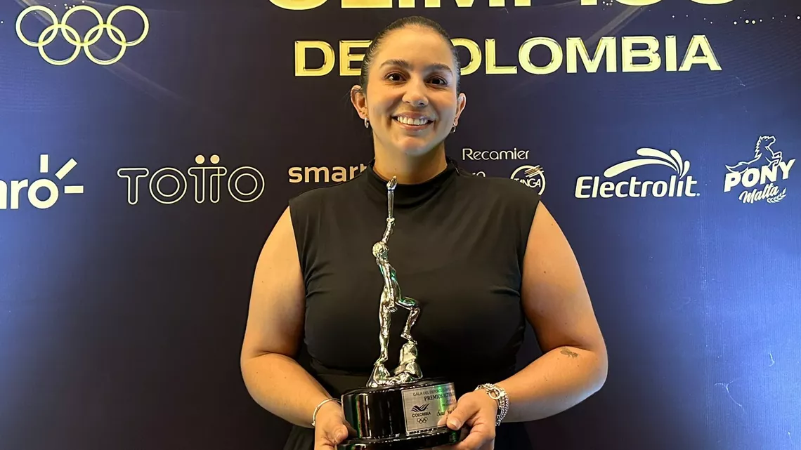 Sara Lopez received silver Altius award.