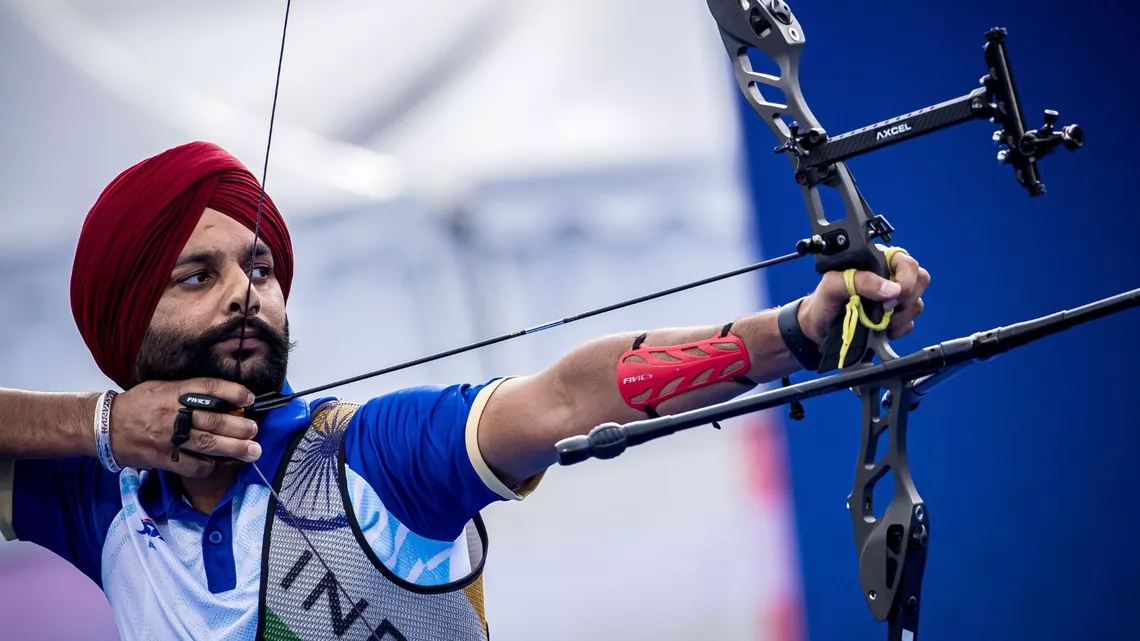 Harvinder Singh shooting at Paris 2024 Paralympic Games.
