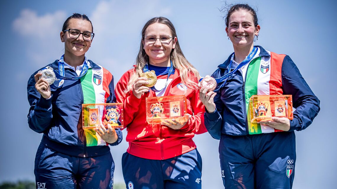Women's recurve podium Chengdu