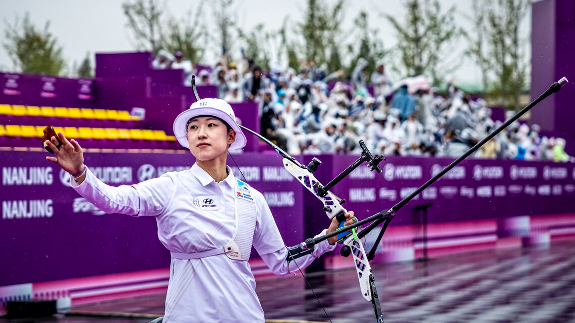 An San thanking her fans support after winning the 2025 World Cup Final.