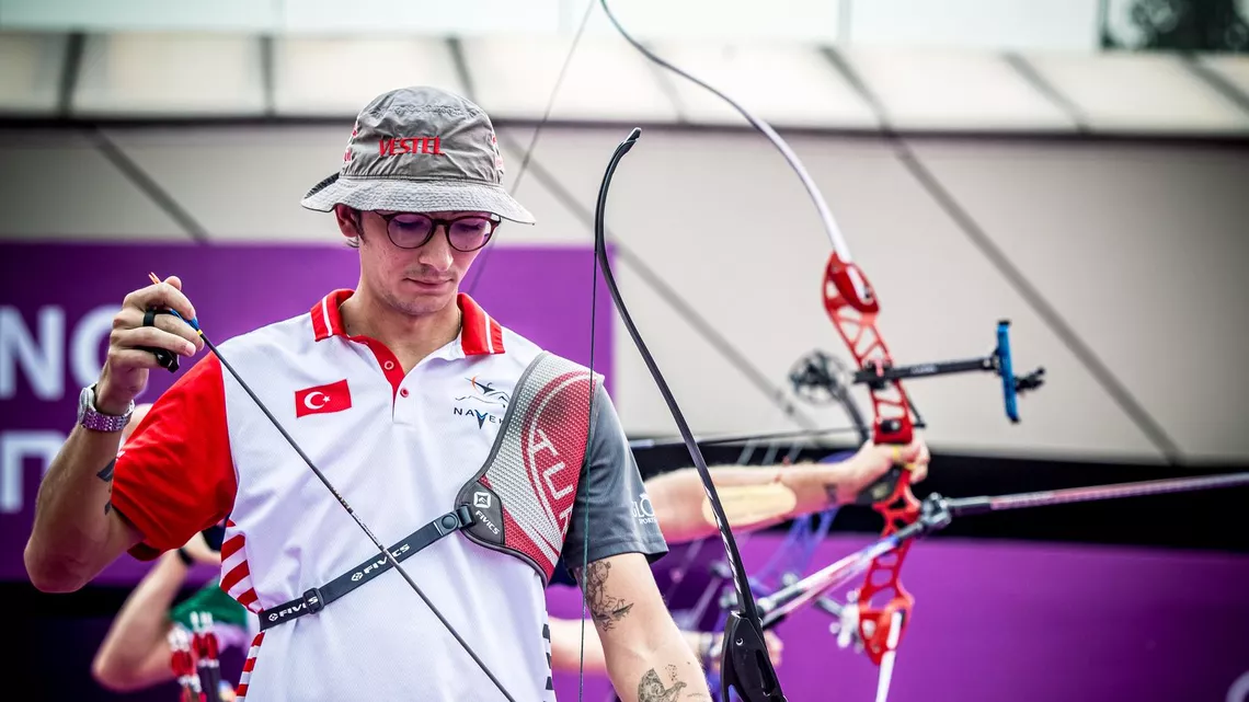 An athlete ready on the shooting line