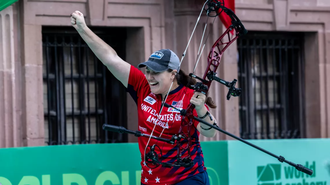 Alexis Ruiz punching in the air after winning the Saltillo 2026 compound women World Cup Final.