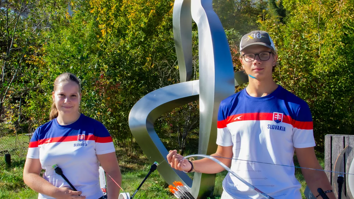 Adela Tollarovicova and Oliver Satek trained in Lausanne ahead of the Youth Olympic Games.
