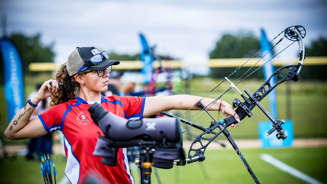 Aurora Olea Prado on the line