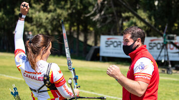 Elia Canales celebrates wining recurve women’s gold at the 2021 European Grand Prix in Antalya.