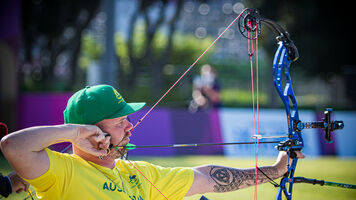 Jono Milne shooting at the Tokyo 2020 Paralympics.