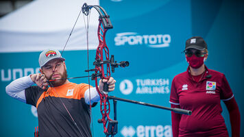 Mike Schloesser shoots at stage three of the 2021 Hyundai Archery World Cup in Paris.