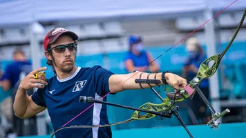 Itay Shanny shoots during the final qualifier for the Tokyo 2020 Olympic Games.