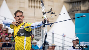Marcus D'Almeida at Paris 2022 during his final fours match