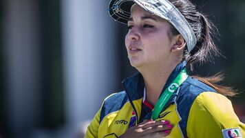 Sara Lopez winning individual gold at Wroclaw 2017