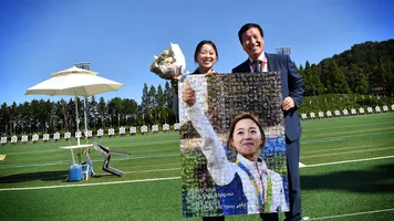Chang Hye Jin after her retirement ceremony.