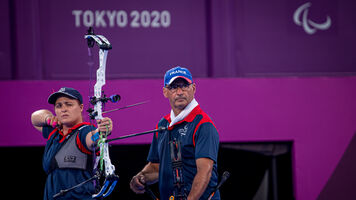 Julie Rigault Chupin and Daniel Lelou at the Tokyo 2020 Paralympics.