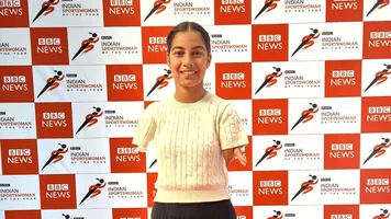 Sheetal Devi receives merging Athlete of the Year award.
