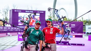 Andrea Becerra and Mariana Bernal stood out in the gold medal match at Nanjing 2025.