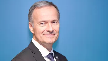Profile image of Raul Calin.