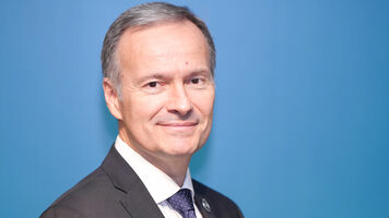 Profile image of Raul Calin.