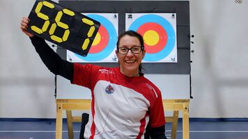 Isabel Fernandez Jimenez beat the W1 indoor qualification world record at the 2025 Spanish championships.