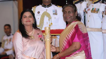 Coach Purnima Mahato getting recognition with Padma Shri award in 2024.