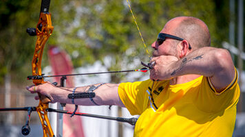 Ruben Vanhollebeke shooting at Rome 2026 European Para Archery Championships.