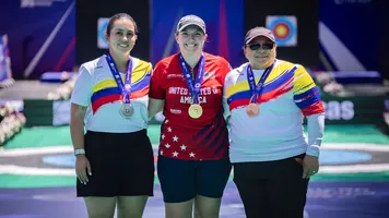 Compound women podium Tlaxcala