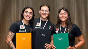 Alejandra Valencia, Ana Paula Vazquez and Angela Ruiz at Olympic House in Lausanne.