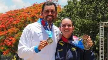 Jean Pizarro and Sara Lopez
