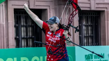 Alexis Ruiz punching in the air after winning the Saltillo 2026 compound women World Cup Final.